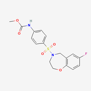 molecular formula C17H17FN2O5S B2543299 methyl (4-((7-fluoro-2,3-dihydrobenzo[f][1,4]oxazepin-4(5H)-yl)sulfonyl)phenyl)carbamate CAS No. 2034290-77-0