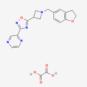molecular formula C20H19N5O6 B2544332 5-(1-((2,3-Dihydrobenzofuran-5-yl)methyl)azetidin-3-yl)-3-(pyrazin-2-yl)-1,2,4-oxadiazole oxalate CAS No. 1421495-05-7