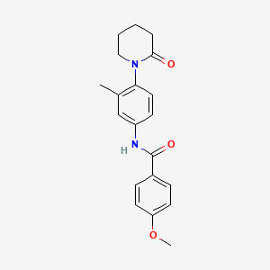 molecular formula C20H22N2O3 B2545426 4-methoxy-N-[3-methyl-4-(2-oxopiperidin-1-yl)phenyl]benzamide CAS No. 942013-47-0