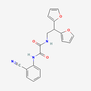 molecular formula C19H15N3O4 B2545987 N-[2,2-bis(furan-2-yl)ethyl]-N'-(2-cyanophenyl)ethanediamide CAS No. 2309804-13-3
