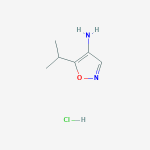 molecular formula C6H11ClN2O B2546664 5-Isopropylisoxazol-4-amine hydrochloride CAS No. 1080063-94-0