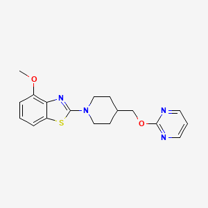 4-Methoxy-2-[4-(pyrimidin-2-yloxymethyl)piperidin-1-yl]-1,3-benzothiazole