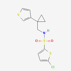 molecular formula C12H12ClNO2S3 B2546698 5-Chloro-N-[(1-thiophen-3-ylcyclopropyl)methyl]thiophene-2-sulfonamide CAS No. 2415489-04-0