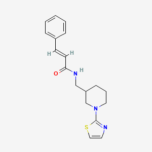 molecular formula C18H21N3OS B2548827 N-((1-(thiazol-2-yl)piperidin-3-yl)methyl)cinnamamide CAS No. 1706488-46-1