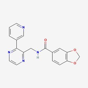 molecular formula C18H14N4O3 B2549409 N-((3-(pyridin-3-yl)pyrazin-2-yl)methyl)benzo[d][1,3]dioxole-5-carboxamide CAS No. 2034317-54-7