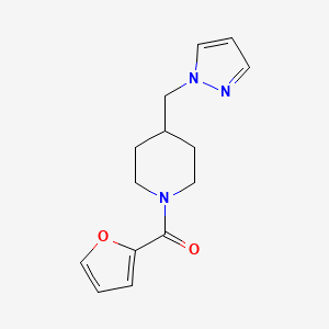 (4-((1H-pyrazol-1-yl)methyl)piperidin-1-yl)(furan-2-yl)methanone