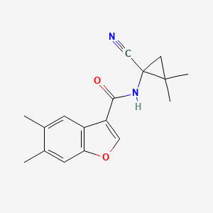 molecular formula C17H18N2O2 B2550782 N-(1-Cyano-2,2-dimethylcyclopropyl)-5,6-dimethyl-1-benzofuran-3-carboxamide CAS No. 2188360-54-3