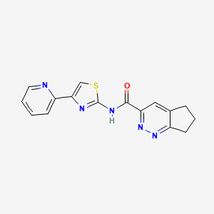 molecular formula C16H13N5OS B2551088 N-[4-(pyridin-2-yl)-1,3-thiazol-2-yl]-5H,6H,7H-cyclopenta[c]pyridazine-3-carboxamide CAS No. 2415500-98-8