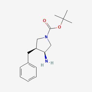molecular formula C16H24N2O2 B2552955 Tert-butyl (3S,4S)-3-amino-4-benzylpyrrolidine-1-carboxylate CAS No. 2174001-42-2