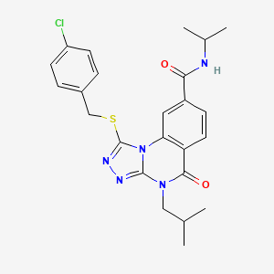 molecular formula C24H26ClN5O2S B2553621 1-((4-chlorobenzyl)thio)-4-isobutyl-N-isopropyl-5-oxo-4,5-dihydro-[1,2,4]triazolo[4,3-a]quinazoline-8-carboxamide CAS No. 1111221-70-5