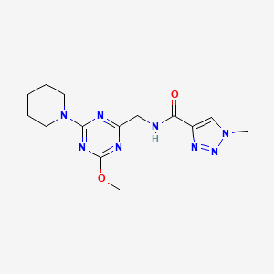 molecular formula C14H20N8O2 B2554272 N-((4-methoxy-6-(piperidin-1-yl)-1,3,5-triazin-2-yl)methyl)-1-methyl-1H-1,2,3-triazole-4-carboxamide CAS No. 2034352-74-2