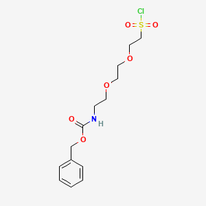 Benzyl N-(2-{2-[2-(chlorosulfonyl)ethoxy]ethoxy}ethyl)carbamate