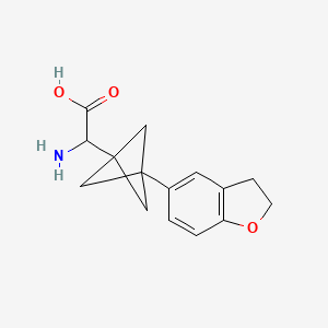 molecular formula C15H17NO3 B2555445 2-Amino-2-[3-(2,3-dihydro-1-benzofuran-5-yl)-1-bicyclo[1.1.1]pentanyl]acetic acid CAS No. 2287267-65-4