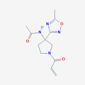 molecular formula C12H16N4O3 B2557393 N-[3-(5-methyl-1,2,4-oxadiazol-3-yl)-1-(prop-2-enoyl)pyrrolidin-3-yl]acetamide CAS No. 2305568-47-0