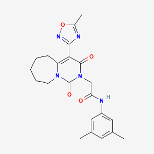 molecular formula C22H25N5O4 B2557462 N-(3,5-dimethylphenyl)-2-[4-(5-methyl-1,2,4-oxadiazol-3-yl)-1,3-dioxo-3,5,6,7,8,9-hexahydropyrimido[1,6-a]azepin-2(1H)-yl]acetamide CAS No. 1775418-26-2