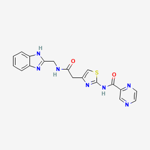 molecular formula C18H15N7O2S B2557888 N-(4-(2-(((1H-benzo[d]imidazol-2-yl)methyl)amino)-2-oxoethyl)thiazol-2-yl)pyrazine-2-carboxamide CAS No. 1207000-98-3