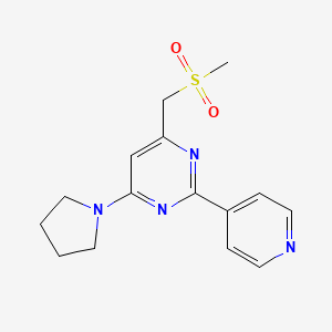 molecular formula C15H18N4O2S B2559366 4-(Methanesulfonylmethyl)-2-(pyridin-4-yl)-6-(pyrrolidin-1-yl)pyrimidine CAS No. 338967-58-1