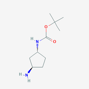 molecular formula C10H20N2O2 B2559456 tert-Butyl ((1R,3R)-3-aminocyclopentyl)carbamate CAS No. 1009075-44-8; 947732-58-3