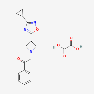 molecular formula C18H19N3O6 B2559488 2-(3-(3-Cyclopropyl-1,2,4-oxadiazol-5-yl)azetidin-1-yl)-1-phenylethanone oxalate CAS No. 1396679-61-0