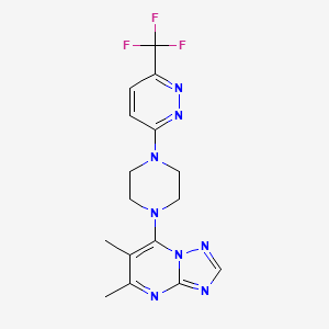 molecular formula C16H17F3N8 B2559631 5,6-Dimethyl-7-[4-[6-(trifluoromethyl)pyridazin-3-yl]piperazin-1-yl]-[1,2,4]triazolo[1,5-a]pyrimidine CAS No. 2380179-24-6