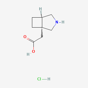 2-[(1R,5R)-3-Azabicyclo[3.2.0]heptan-1-yl]acetic acid;hydrochloride
