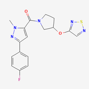3-({1-[3-(4-fluorophenyl)-1-methyl-1H-pyrazole-5-carbonyl]pyrrolidin-3-yl}oxy)-1,2,5-thiadiazole