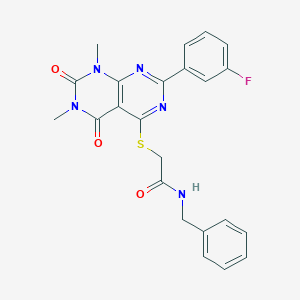 molecular formula C23H20FN5O3S B2562471 N-benzyl-2-((2-(3-fluorophenyl)-6,8-dimethyl-5,7-dioxo-5,6,7,8-tetrahydropyrimido[4,5-d]pyrimidin-4-yl)thio)acetamide CAS No. 893921-07-8