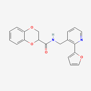 molecular formula C19H16N2O4 B2563650 N-((2-(furan-2-yl)pyridin-3-yl)methyl)-2,3-dihydrobenzo[b][1,4]dioxine-2-carboxamide CAS No. 2034248-41-2