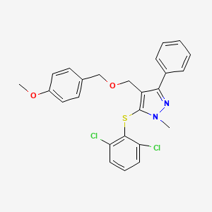 molecular formula C25H22Cl2N2O2S B2564244 5-[(2,6-dichlorophenyl)sulfanyl]-4-{[(4-methoxybenzyl)oxy]methyl}-1-methyl-3-phenyl-1H-pyrazole CAS No. 318248-44-1