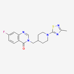 molecular formula C17H18FN5OS B2564258 7-Fluoro-3-[[1-(3-methyl-1,2,4-thiadiazol-5-yl)piperidin-4-yl]methyl]quinazolin-4-one CAS No. 2415634-28-3