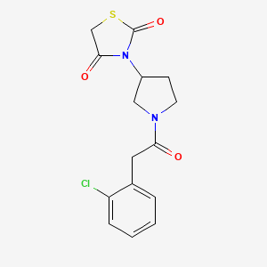 molecular formula C15H15ClN2O3S B2564784 3-(1-(2-(2-氯苯基)乙酰)吡咯烷-3-基)噻唑烷-2,4-二酮 CAS No. 1787881-35-9