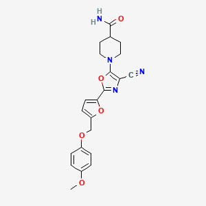 molecular formula C22H22N4O5 B2567030 1-(4-Cyano-2-(5-((4-methoxyphenoxy)methyl)furan-2-yl)oxazol-5-yl)piperidine-4-carboxamide CAS No. 946378-42-3