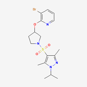 molecular formula C17H23BrN4O3S B2568001 3-bromo-2-((1-((1-isopropyl-3,5-dimethyl-1H-pyrazol-4-yl)sulfonyl)pyrrolidin-3-yl)oxy)pyridine CAS No. 1903821-64-6