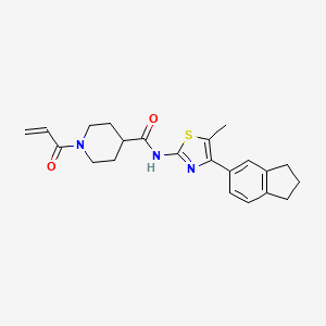 molecular formula C22H25N3O2S B2569864 N-[4-(2,3-Dihydro-1H-inden-5-yl)-5-methyl-1,3-thiazol-2-yl]-1-prop-2-enoylpiperidine-4-carboxamide CAS No. 2361749-25-7