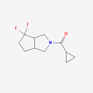 molecular formula C11H15F2NO B2570678 cyclopropyl(4,4-difluorohexahydrocyclopenta[c]pyrrol-2(1H)-yl)methanone CAS No. 2034460-33-6