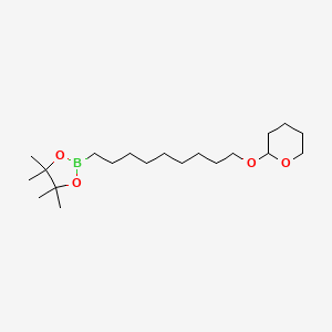molecular formula C20H39BO4 B2572549 4,4,5,5-TEtramethyl-2-[9-(oxan-2-yloxy)nonyl]-1,3,2-dioxaborolane CAS No. 2377587-55-6