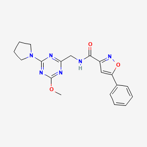 molecular formula C19H20N6O3 B2573124 N-((4-methoxy-6-(pyrrolidin-1-yl)-1,3,5-triazin-2-yl)methyl)-5-phenylisoxazole-3-carboxamide CAS No. 2034351-57-8