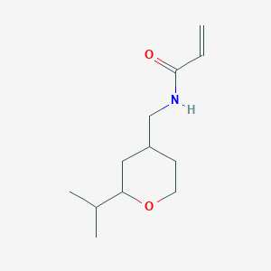 N-[(2-Propan-2-yloxan-4-yl)methyl]prop-2-enamide