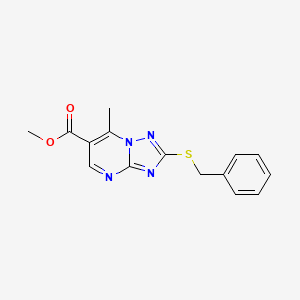 molecular formula C15H14N4O2S B2577014 Methyl 2-(benzylthio)-7-methyl[1,2,4]triazolo[1,5-a]pyrimidine-6-carboxylate CAS No. 907971-20-4