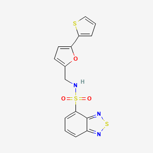 molecular formula C15H11N3O3S3 B2577520 N-((5-(thiophen-2-yl)furan-2-yl)methyl)benzo[c][1,2,5]thiadiazole-4-sulfonamide CAS No. 2034593-46-7