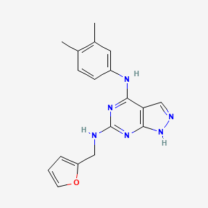 molecular formula C18H18N6O B2579361 N4-(3,4-dimethylphenyl)-N6-(furan-2-ylmethyl)-1H-pyrazolo[3,4-d]pyrimidine-4,6-diamine CAS No. 1105205-38-6
