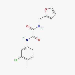 molecular formula C14H13ClN2O3 B2580525 N'-(3-chloro-4-methylphenyl)-N-[(furan-2-yl)methyl]ethanediamide CAS No. 670234-85-2
