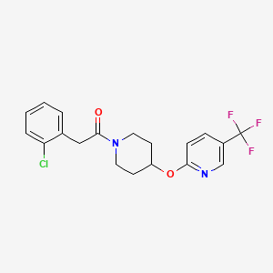 2-(2-Chlorophenyl)-1-(4-((5-(trifluoromethyl)pyridin-2-yl)oxy)piperidin-1-yl)ethanone