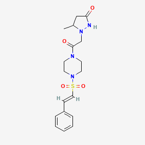 5-Methyl-1-[2-oxo-2-[4-[(E)-2-phenylethenyl]sulfonylpiperazin-1-yl]ethyl]pyrazolidin-3-one