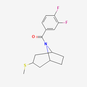 molecular formula C15H17F2NOS B2587620 (3,4-difluorophenyl)((1R,5S)-3-(methylthio)-8-azabicyclo[3.2.1]octan-8-yl)methanone CAS No. 1798677-22-1