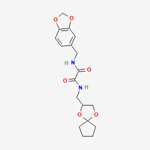 molecular formula C18H22N2O6 B2589298 N1-(1,4-dioxaspiro[4.4]nonan-2-ylmethyl)-N2-(benzo[d][1,3]dioxol-5-ylmethyl)oxalamide CAS No. 899734-16-8