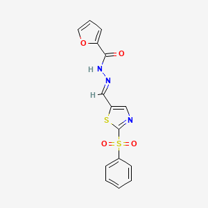 molecular formula C15H11N3O4S2 B2591274 N'-[(1E)-[2-(benzenesulfonyl)-1,3-thiazol-5-yl]methylidene]furan-2-carbohydrazide CAS No. 478032-38-1