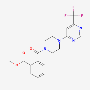 molecular formula C18H17F3N4O3 B2592602 Methyl 2-(4-(6-(trifluoromethyl)pyrimidin-4-yl)piperazine-1-carbonyl)benzoate CAS No. 2034261-36-2
