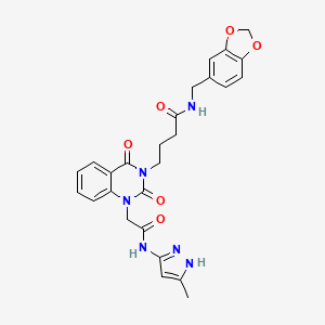 molecular formula C26H26N6O6 B2593251 N-[(2H-1,3-BENZODIOXOL-5-YL)METHYL]-4-(1-{[(5-METHYL-1H-PYRAZOL-3-YL)CARBAMOYL]METHYL}-2,4-DIOXO-1,2,3,4-TETRAHYDROQUINAZOLIN-3-YL)BUTANAMIDE CAS No. 1036727-06-6