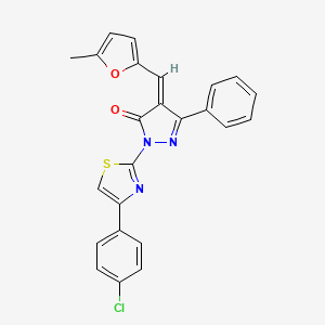 molecular formula C24H16ClN3O2S B2594806 (4Z)-2-[4-(4-chlorophenyl)-1,3-thiazol-2-yl]-4-[(5-methylfuran-2-yl)methylidene]-5-phenyl-2,4-dihydro-3H-pyrazol-3-one CAS No. 307340-47-2